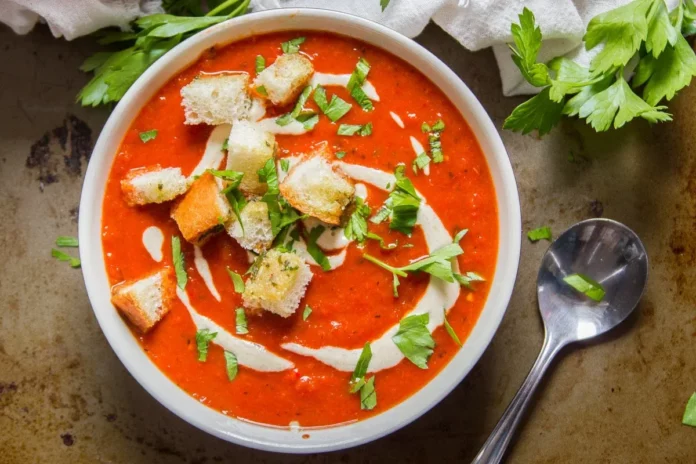 creamy roasted red pepper soup with crispy croutons